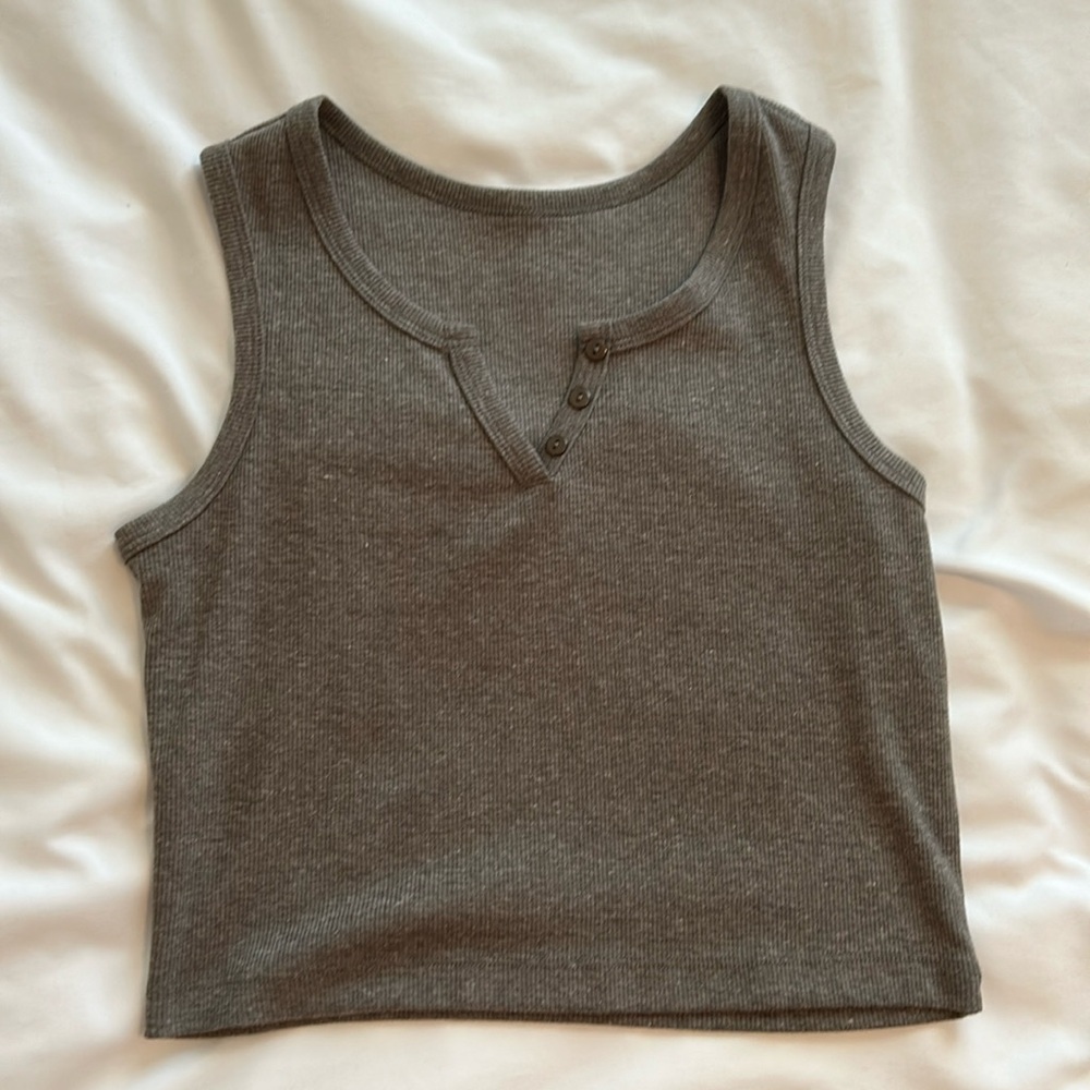 gray shein simple gray tank top. cotton